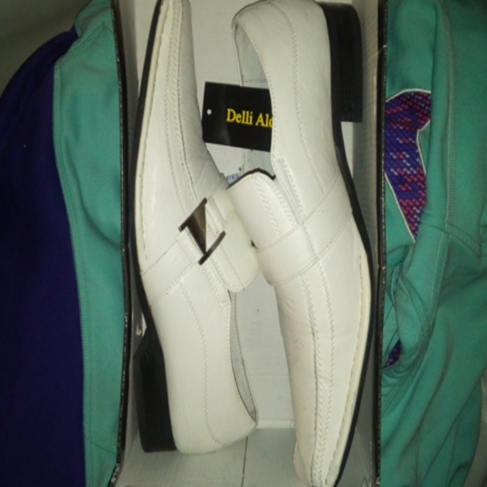 Mens dress shoes